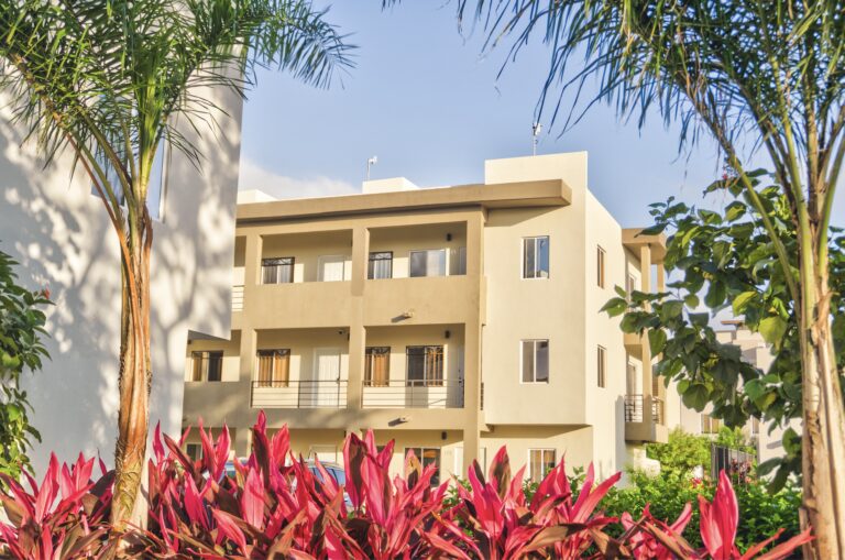 Grupo Vinte consolida compra de Javer y Derex