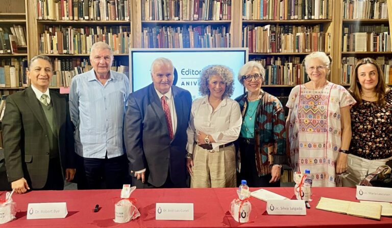 Rescatando el Sabor de Aztlán: Se presenta el libro “La cocina azteca-mexica”