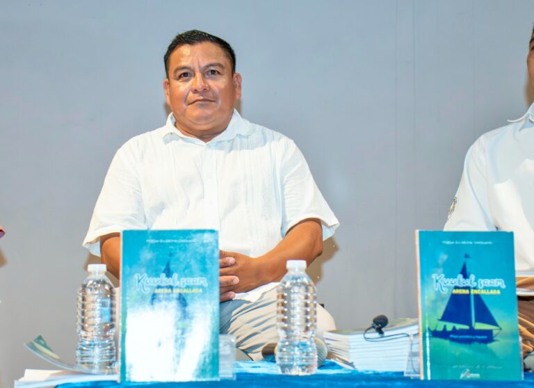 FPMC presenta poemario que enaltece la lengua maya y la belleza de Cozumel