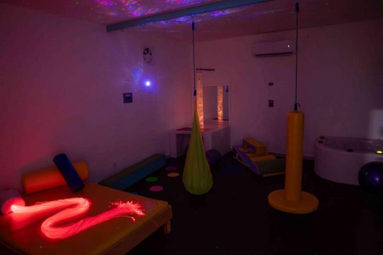 Fortalecen la atención en rehabilitación con nuevo gimnasio terapéutico sensorial en Dzilam González