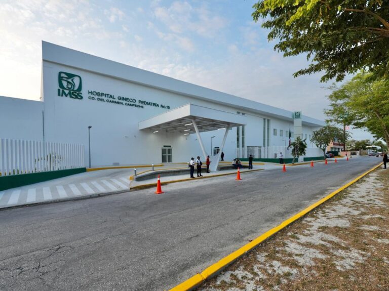 Inauguran el Hospital de Gineco Pediatría No. 15 en Ciudad del Carmen