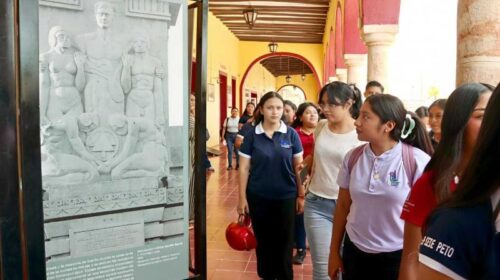 La vida de Felipe Carrillo Puerto llega a Peto, Ticul, Maní y Tekax