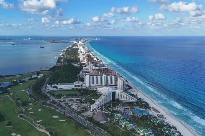 Nueva ruta aérea unirá a Cancún con Acapulco