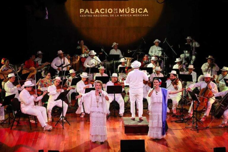 Orquesta Típica Yukalpetén celebra 84 años de historia