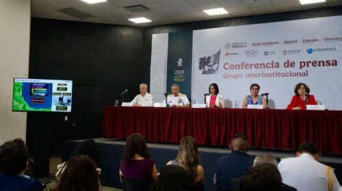 Pemex admite que fuga en ducto causó derrame en Golfo de México; cesan a tres funcionarios