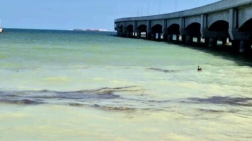 Pemex repara fuga en ducto marino de Progreso, Yucatán