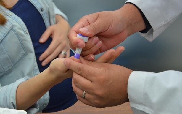 Quintana Roo busca erradicar la transmisión materno-infantil del VIH