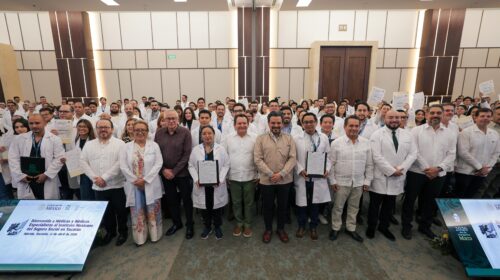 Refuerzan la atención hospitalaria en Yucatán con 278 nuevas plazas para médicos especialistas