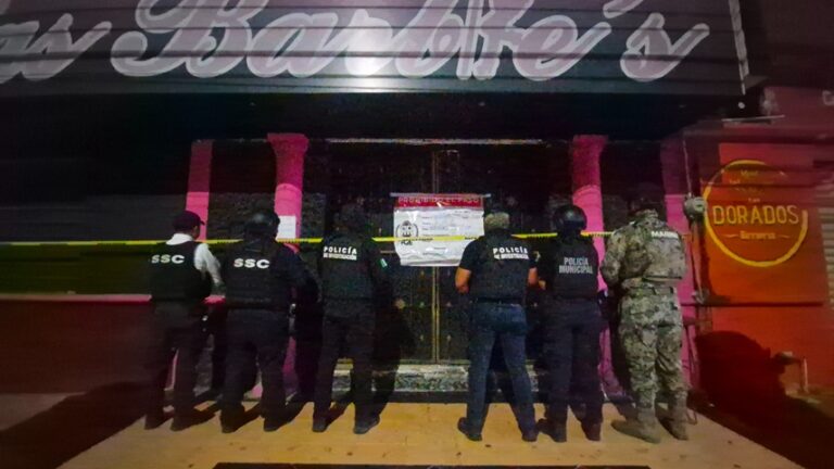 Cateo en club nocturno de Quintana Roo deja 28 mujeres rescatadas y 11 detenidos