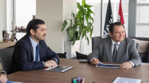 Díaz Mena se reúne con directivos de Kavak