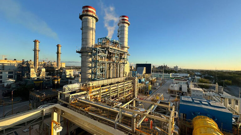 Entra en operación la Central de Ciclo Combinado ‘Elvia Carrillo Puerto’