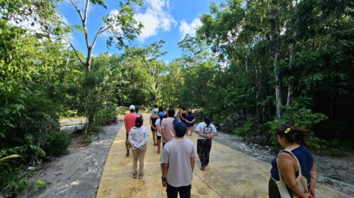FPMC realiza una “Caminata Consciente” en el Parque Urbano Corazón
