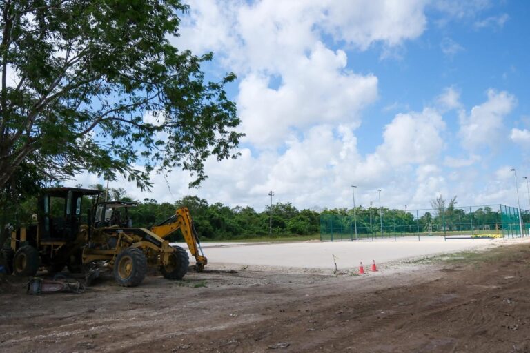 Impulsan nuevas canchas de Fútbol 5 en Cozumel