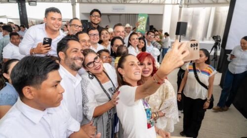 Inauguran moderna planta pasteurizadora en Campeche y anuncian beca universitaria