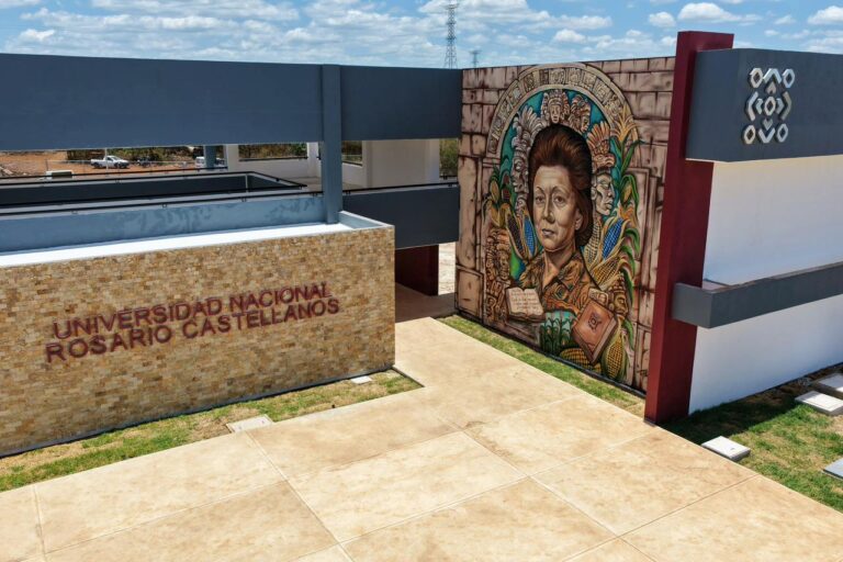 Inauguran plantel de la Universidad Rosario Castellanos en Kanasín, Yucatán