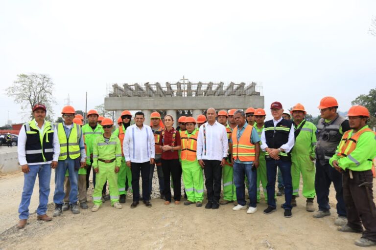 Supervisan obras de ampliación de la carretera Villahermosa–Escárcega en Tabasco