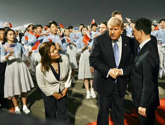 China y EU chocan por el fentanilo y los precursores químicos