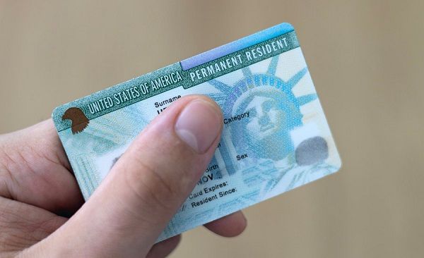 Alerta migratoria: Estados Unidos crea un “aparato de expulsión” para titulares de la Green Card