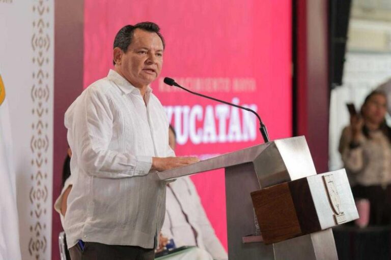 Díaz Mena lanza el Plan Renacimiento Mérida