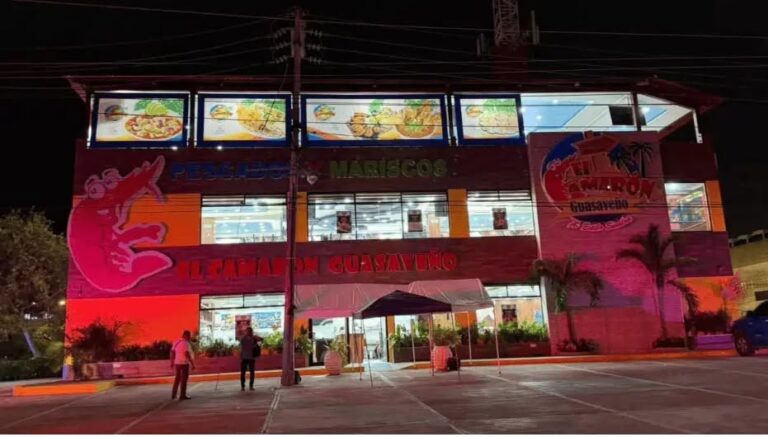 Investigan ataque armado a restaurante de Playa del Carmen; hay un muerto y tres heridos