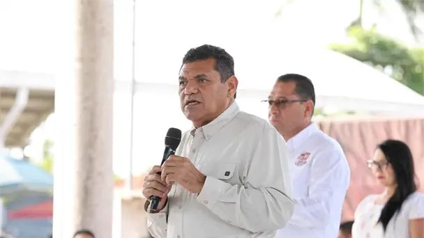 Javier May anuncia apertura de la Universidad Rosario Castellanos en Jonuta