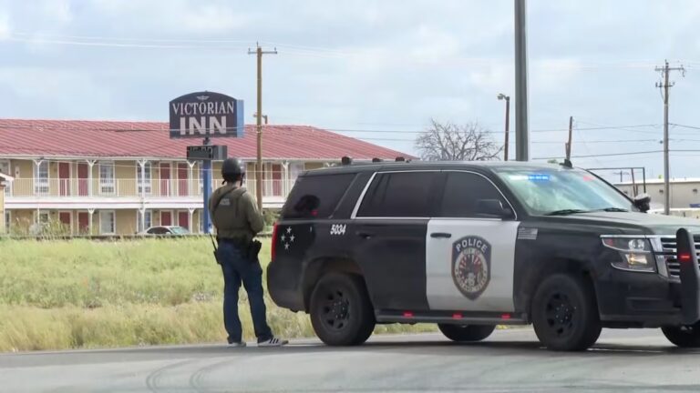Tiroteo en Texas deja al menos un muerto y 11 heridos
