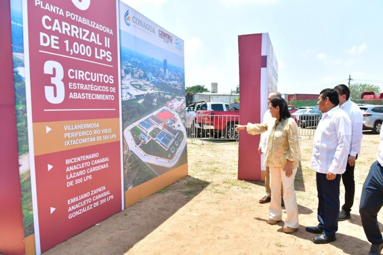 Entregan obra pública que busca resolver el desabasto de agua en Villahermosa