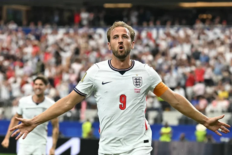 Inglaterra remonta ante Congo y será el rival de México en el Mundial 2026