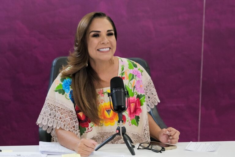 Mara Lezama anuncia tomógrafo de última generación para el IMSS en Playa del Carmen