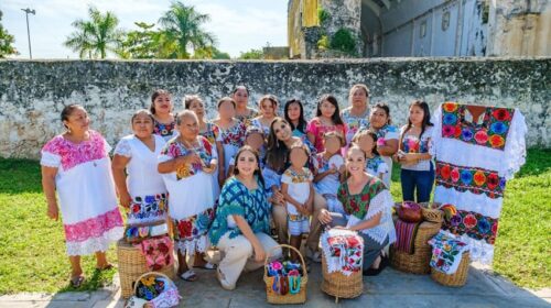 Mara Lezama fortalece el bordado maya con apoyo a más de 4 mil 700 artesanas