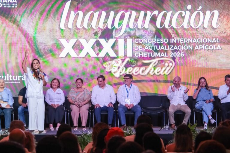Mara Lezama inaugura el 32° Congreso Internacional de Actualización Apícola en Chetumal