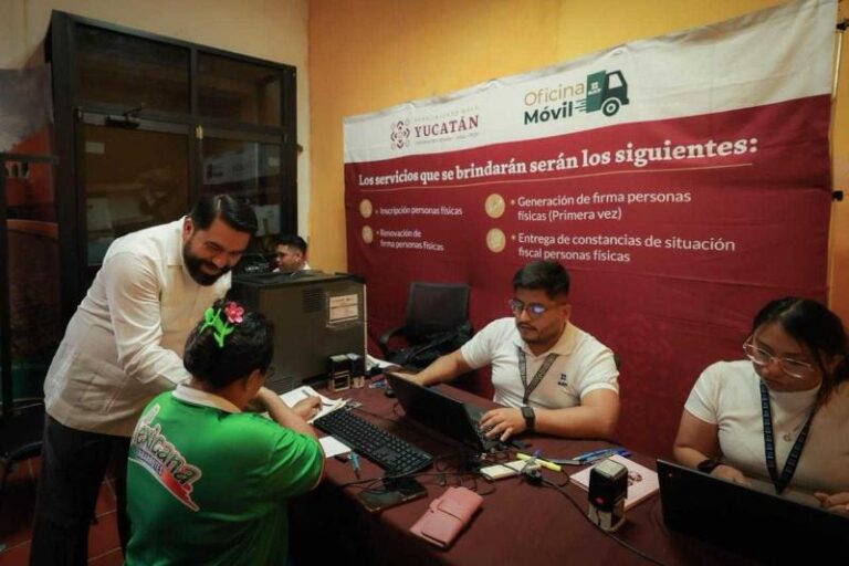 Ventanilla Única Estatal Móvil regresa a Izamal con más de 150 trámites