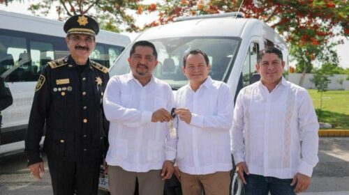 Yucatán blinda la seguridad municipal: Díaz Mena entrega patrullas de proximidad