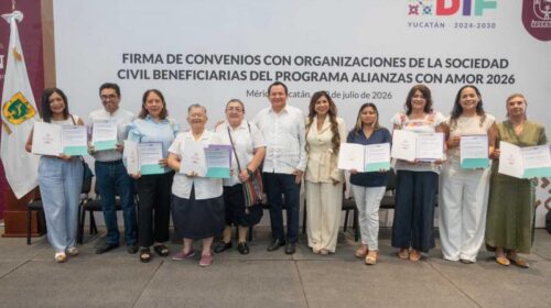 Yucatán destina más de 27.6 mdp a organizaciones civiles mediante el programa “Alianzas con Amor”