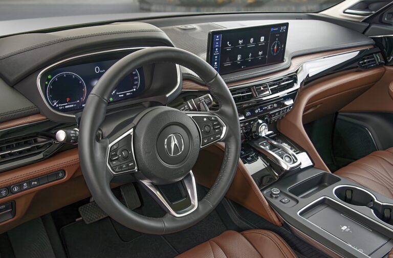 Acura apuesta por una ergonomía centrada en el conductor