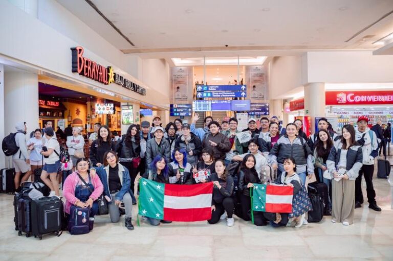 Rumbo a Canadá: estudiantes y docentes yucatecos inician estancia académica internacional