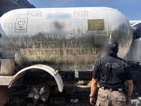 Decomisan 16 mil litros de combustible ilegal durante cateo en Cárdenas, Tabasco