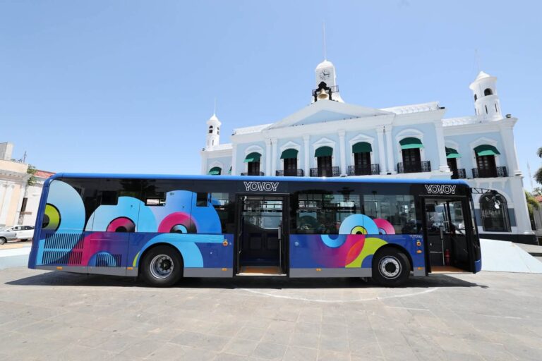 Gobierno de Tabasco presenta el Sistema Integral de Movilidad: autobuses híbridos y pago digital
