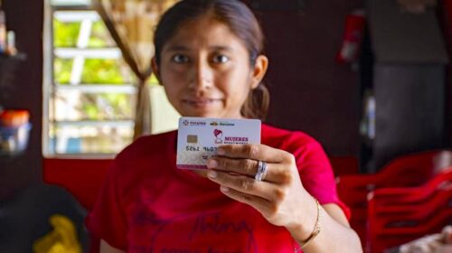 Inicia el pago del programa Mujeres Renacimiento en Yucatán