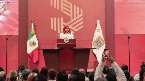 Layda Sansores rinde su Quinto Informe de Gobierno;