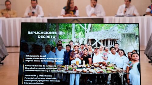 Mara Lezama firma declaratoria para proteger y promover la gastronomía de Quintana Roo