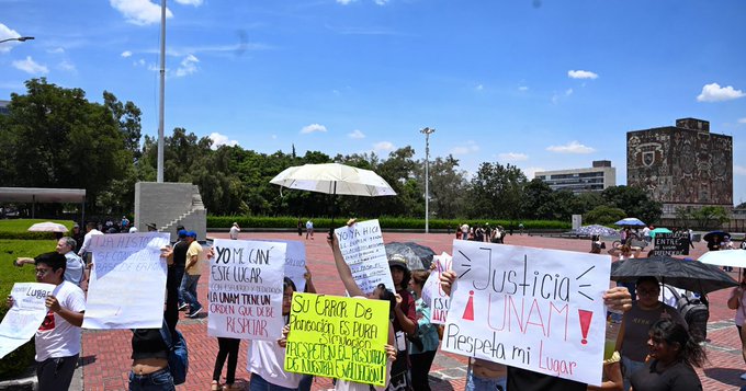 Aspirantes aceptados en la UNAM presentan los primeros amparos contra cancelación de examen de ingreso