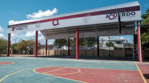 Entregan nuevo domo escolar a más de 500 alumnos de secundaria en Cancún