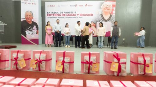 Entregan apoyos y prótesis a 193 mujeres tabasqueñas sobrevivientes de cáncer de mama