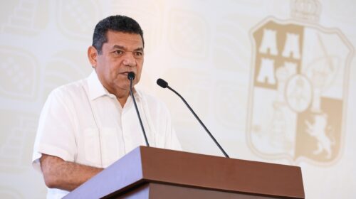 Javier May se aproxima a cerrar la primera fase de audiencias por los Centros Integradores