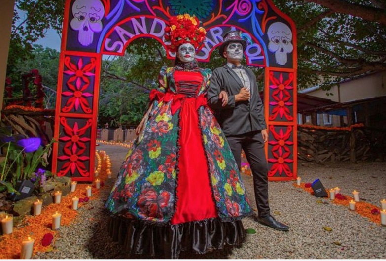 Playa del Carmen vivirá las tradiciones de Día de Muertos con programa cultural en Sandos Caracol
