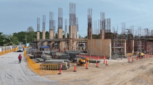 Supervisan avances del nuevo Centro de Convenciones y el C5 “Escudo Olmeca” en Tabasco