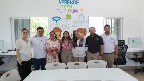 nauguran Centro de Desarrollo Comunitario DIF PILARES en Cozumel